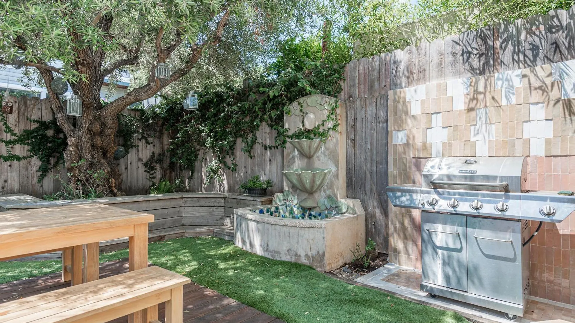 Holiday home Walk To Venice Beach From Luxury Home Los Angeles